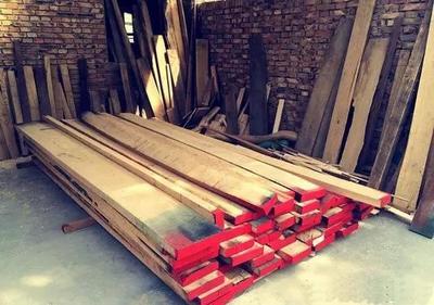 探訪實(shí)木家具廠 從木材銷售到匠心成器，原來做家具有這么多學(xué)問